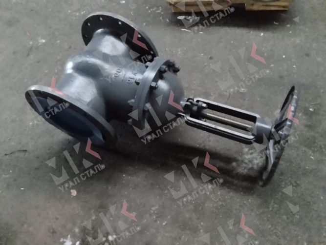 Задвижка чугунная 31ч917бр клиновая фланцевая Ду150 Ру16 в Алматы