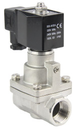 Клапан электромагнитный VS1031-PT-NC-220VAC 1 1/4″ Ду32 Ру12 соленоидный двухходовой поршневой, резьбовой, корпус - нержавеющая сталь AISI 304, уплотнение - PTFE, пилотного действия, нормально закрытый, катушка - 220В AC