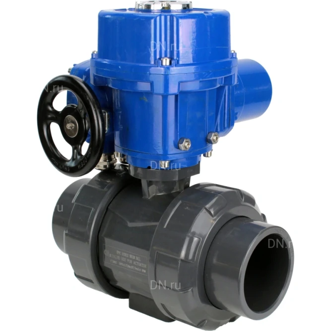 Кран шаровой BV4242E-FP-GRM-ISO Дн32 Ру10 полнопроходной, корпус - НПВХ, шар - НПВХ, уплотнение - EPDM, с электроприводом QT-N-005M-O2-380VAC-У1 с моментной муфтой и штурвалом в Алматы